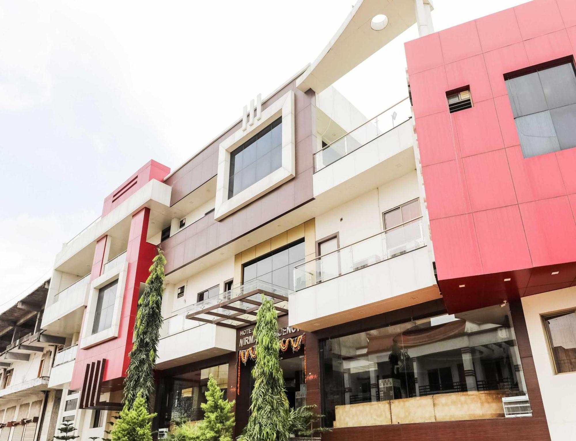 Super Townhouse Lalghati Near Airport โบปาล ภายนอก รูปภาพ